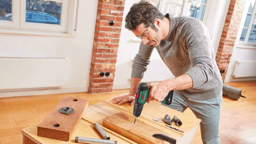 perceuse-visseuse à percussion UniversalImpact 18 V Bosch perceuse-visseuse à percussion UniversalImpact 18 V Bosch