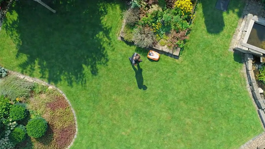 Robot tondeuse RMI 632 PC série 6 iMow STIHL Robot tondeuse RMI 632 PC série 6 iMow STIHL