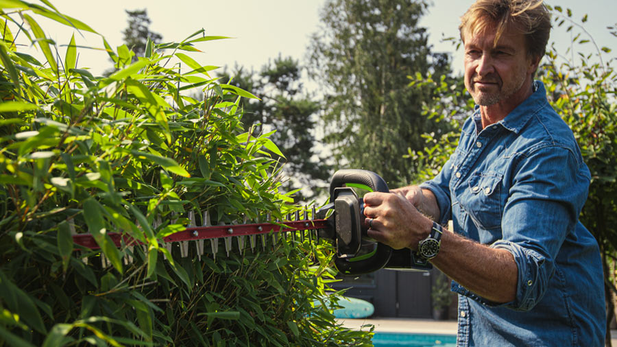 taille-haie sur batterie GREENWORKS G48ht taille-haie sur batterie GREENWORKS G48ht