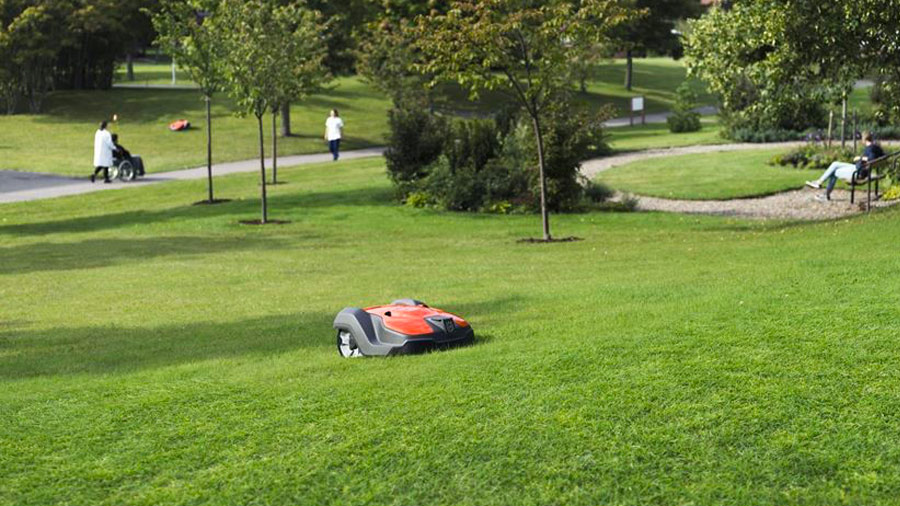 Robot tondeuse Automower 550 EPOS Husqvarna Robot tondeuse Automower 550 EPOS Husqvarna