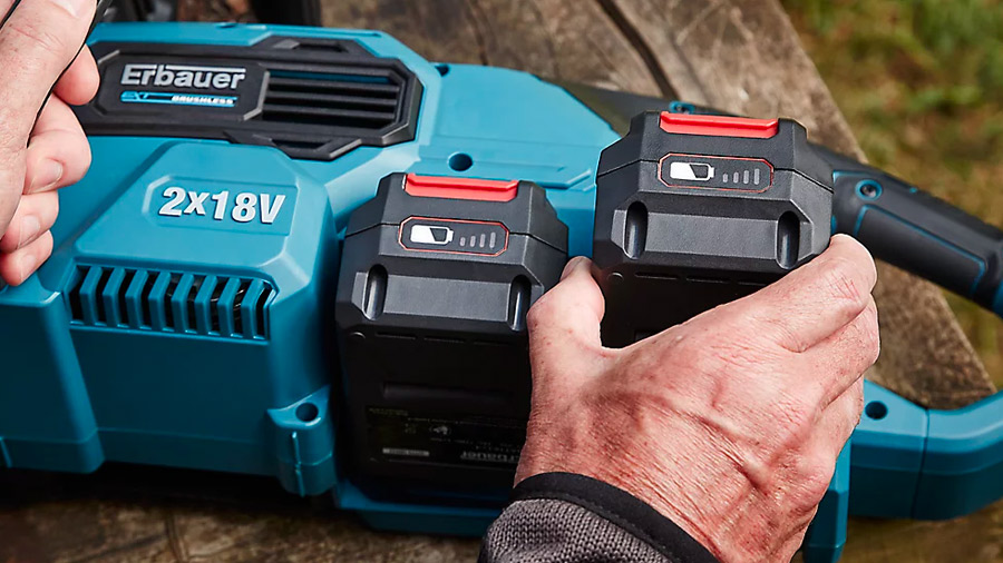 Tronçonneuse sans fil Erbauer ECSG18-Li 3663602461982 Tronçonneuse sans fil Erbauer ECSG18-Li 3663602461982