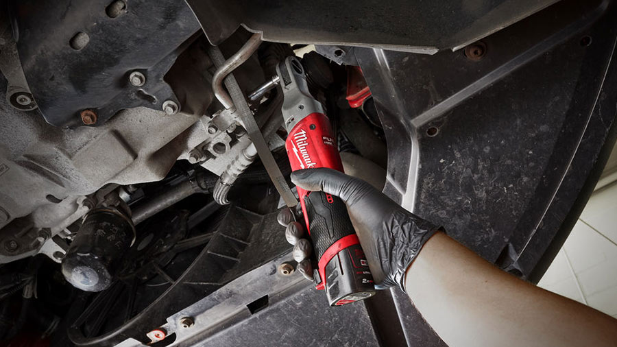 Avis et prix clé à chocs Milwaukee sans fil M12 FIR Avis et prix clé à chocs Milwaukee sans fil M12 FIR