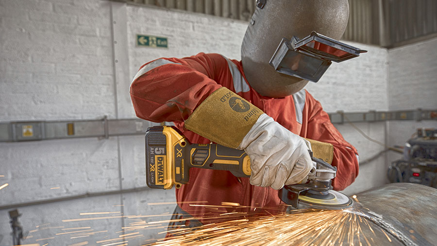 Test et avis Meuleuse DEWALT DCG405 XR 18 V Brushless Test et avis Meuleuse DEWALT DCG405 XR 18 V Brushless
