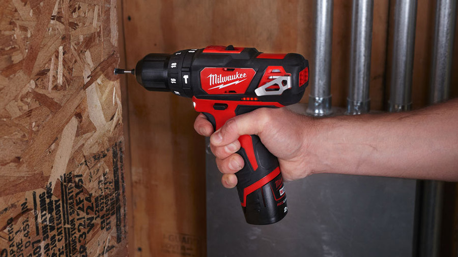 Avis et prix perceuse-visseuse à percussion M12 BPD Milwaukee Avis et prix perceuse-visseuse à percussion M12 BPD Milwaukee