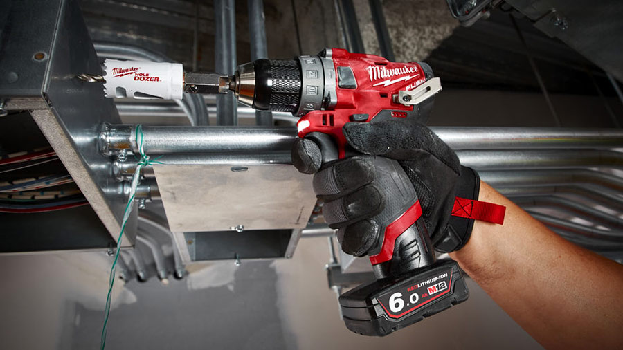 Avis et prix perceuse-visseuse à percussion M12 FPD Milwaukee Avis et prix perceuse-visseuse à percussion M12 FPD Milwaukee