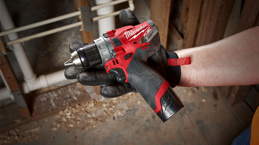 Avis et comparatif perceuse visseuse Milwaukee M12 FDD-202X Avis et comparatif perceuse visseuse Milwaukee M12 FDD-202X