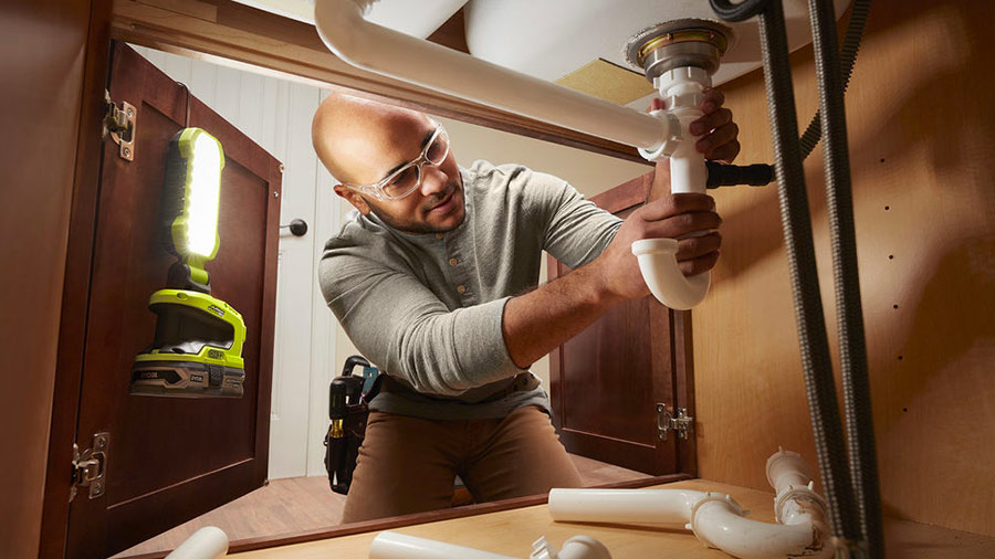 baladeuse LED R18ALP-0 Ryobi baladeuse LED R18ALP-0 Ryobi