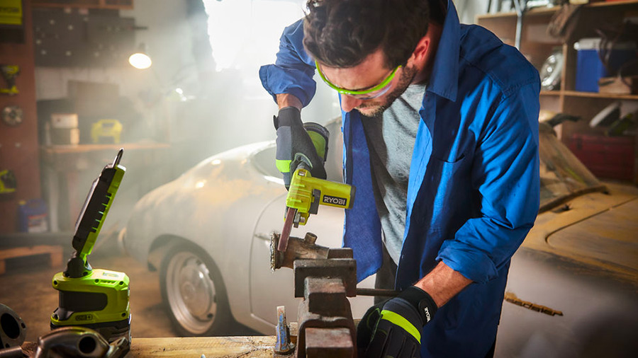 baladeuse LED R18ALP-0 Ryobi baladeuse LED R18ALP-0 Ryobi