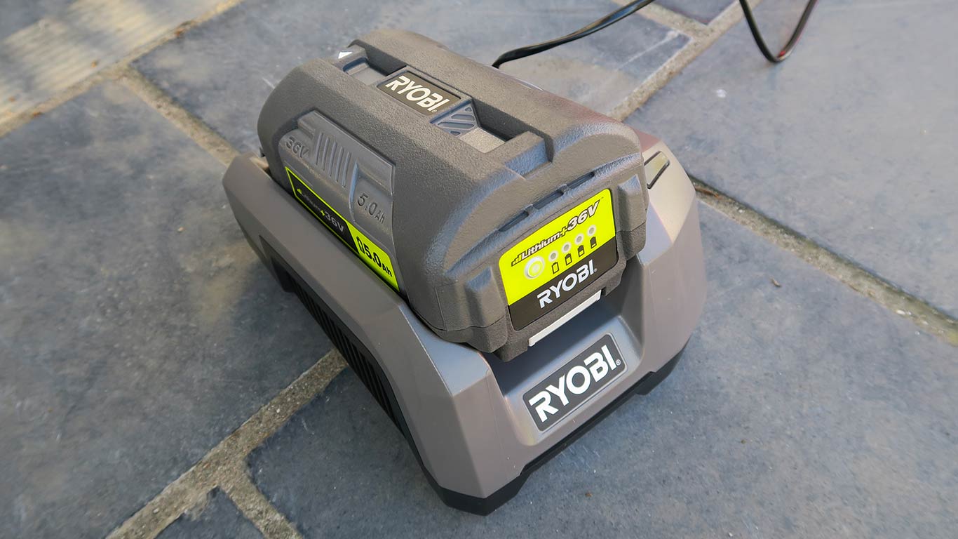 Nouvelles batteries LITHIUM+ Max Power 36 V RYOBI Nouvelles batteries LITHIUM+ Max Power 36 V RYOBI