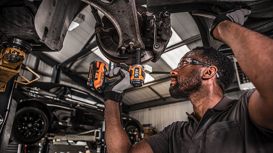 Boulonneuse à chocs Brushless 18V BSS18S12BL-0 AEG Boulonneuse à chocs Brushless 18V BSS18S12BL-0 AEG