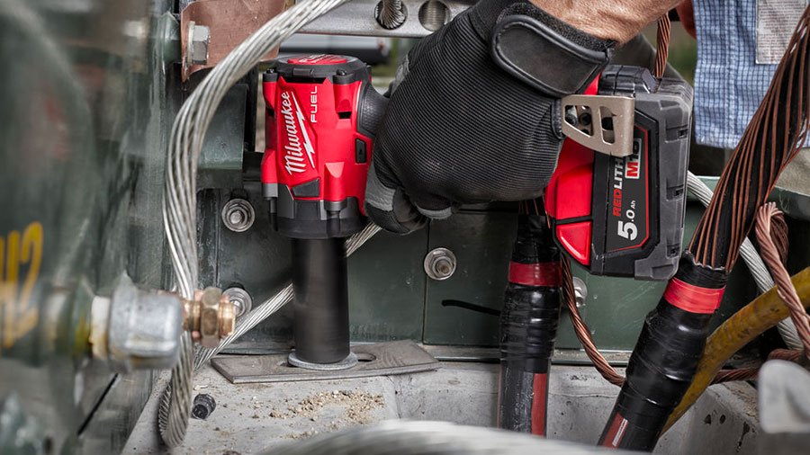 Boulonneuse à chocs Brushless Milwaukee M18 FIW2F38 Boulonneuse à chocs Brushless Milwaukee M18 FIW2F38