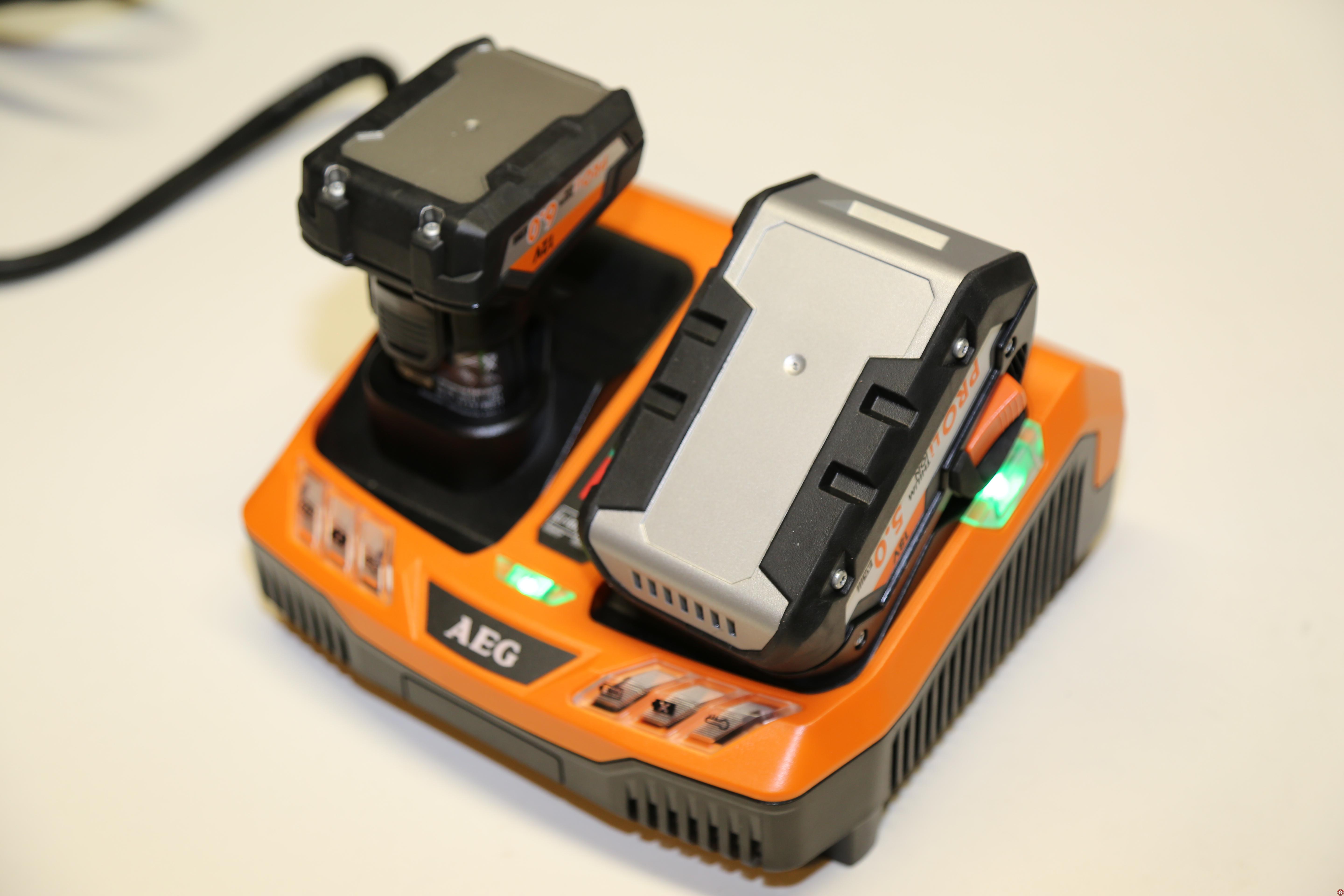 Test de la boulonneuse AEG BSS18C12ZBL © Zone Outillage - Benjamin Leharivel Test de la boulonneuse AEG BSS18C12ZBL © Zone Outillage - Benjamin Leharivel