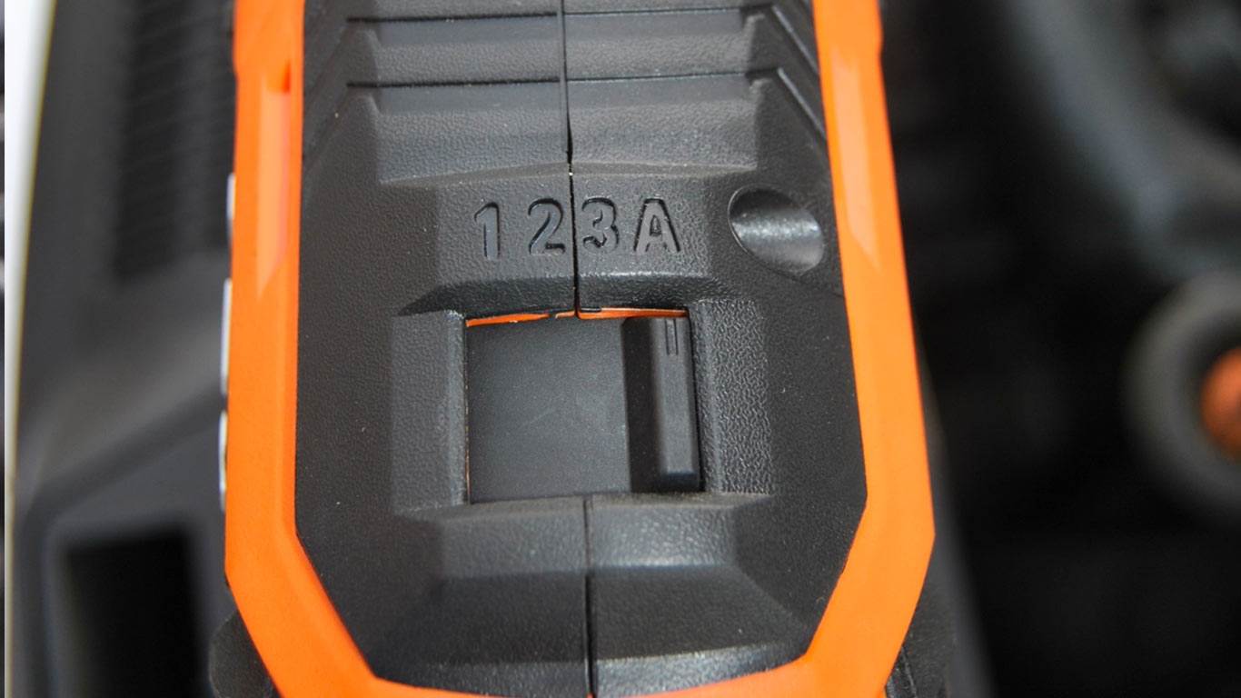 Test de la boulonneuse AEG BSS18C12ZBL © Zone Outillage - Benjamin Leharivel Test de la boulonneuse AEG BSS18C12ZBL © Zone Outillage - Benjamin Leharivel