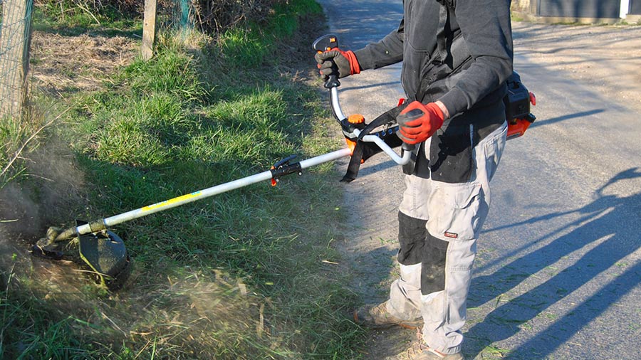 débroussailleuse thermique 2 en 1 multifonction FX-PS152 FUXTEC débroussailleuse thermique 2 en 1 multifonction FX-PS152 FUXTEC