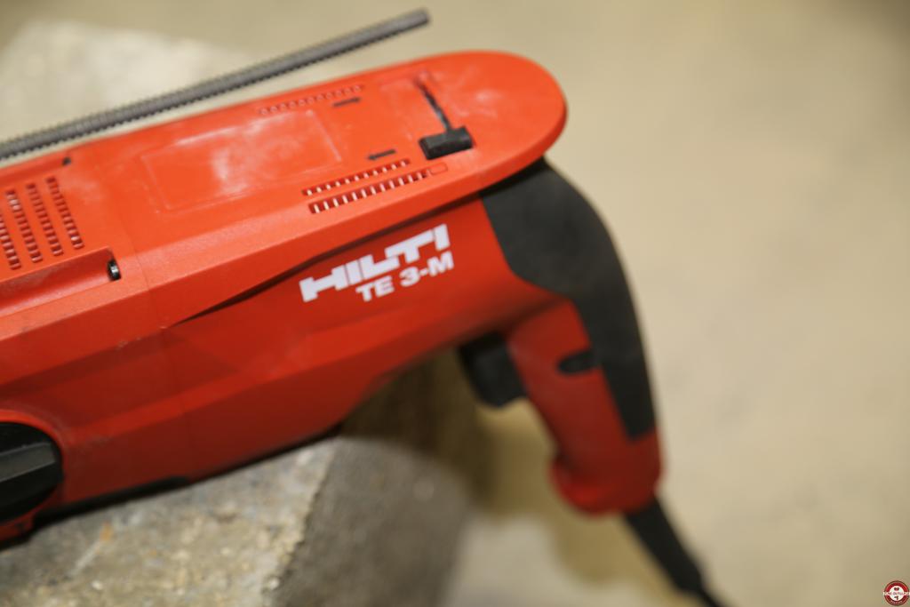 Perforateur SDS PLUS Hilti TE 3-M © Benjamin Leharivel - Zone Outillage Perforateur SDS PLUS Hilti TE 3-M © Benjamin Leharivel - Zone Outillage