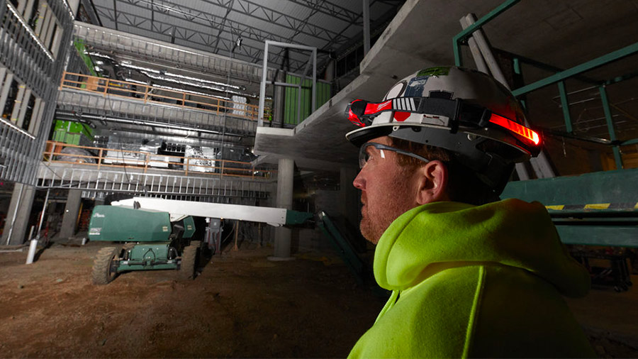 lampe frontale Milwaukee L4 HL VIS lampe frontale Milwaukee L4 HL VIS