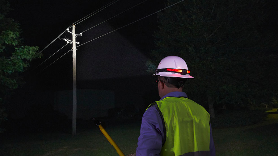 lampe frontale Milwaukee L4 HL VIS lampe frontale Milwaukee L4 HL VIS