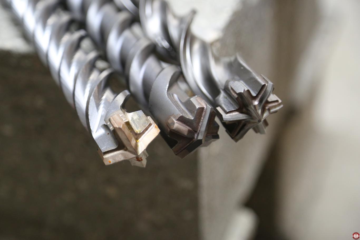 Forets TE-YX HILTI SDS-MAX 4 taillants et 6 taillants © Benjamin Leharivel - Zone Outillage Forets TE-YX HILTI SDS-MAX 4 taillants et 6 taillants © Benjamin Leharivel - Zone Outillage