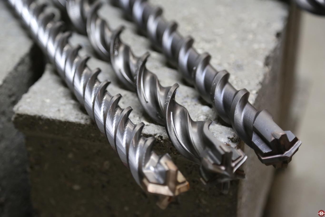 Forets TE-YX HILTI SDS-MAX 4 taillants et 6 taillants © Benjamin Leharivel - Zone Outillage Forets TE-YX HILTI SDS-MAX 4 taillants et 6 taillants © Benjamin Leharivel - Zone Outillage