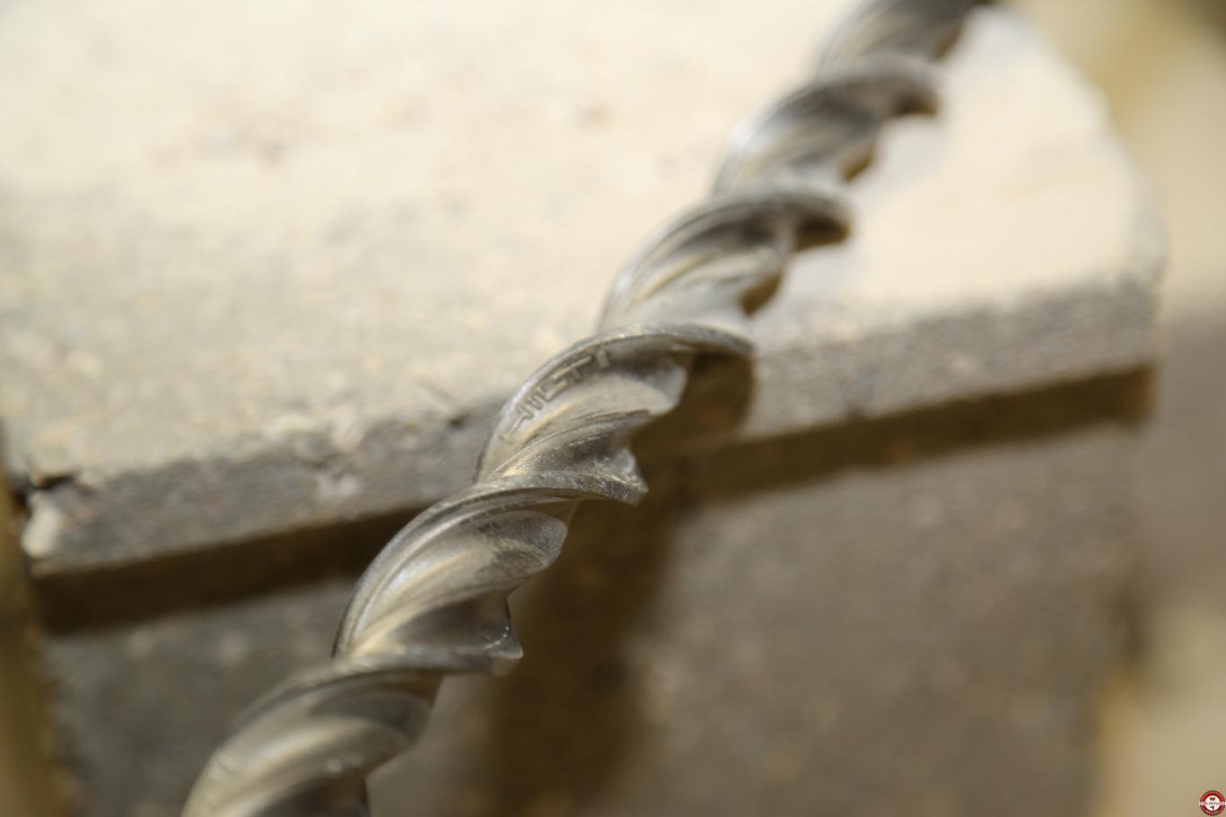 Forets TE-YX HILTI SDS-MAX 4 taillants et 6 taillants © Benjamin Leharivel - Zone Outillage Forets TE-YX HILTI SDS-MAX 4 taillants et 6 taillants © Benjamin Leharivel - Zone Outillage