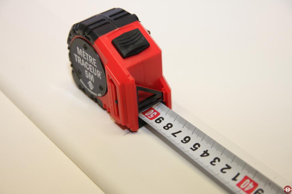 Mètre Traceur J.S.T.H © Benjamin Leharivel - Zone Outillage Mètre Traceur J.S.T.H © Benjamin Leharivel - Zone Outillage