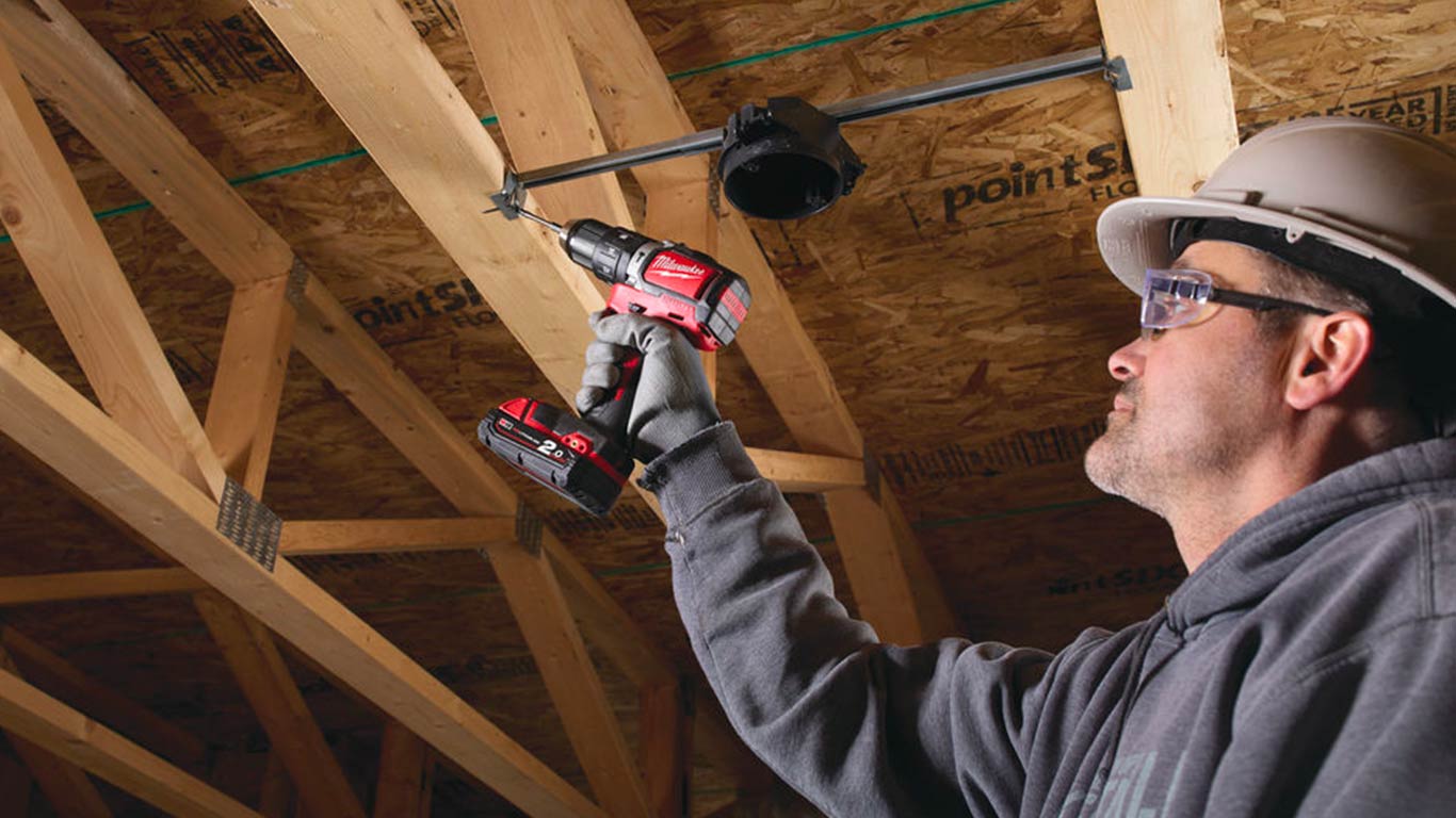 Perceue-visseuse à percussion Milwaukee M18 BLPD Perceue-visseuse à percussion Milwaukee M18 BLPD