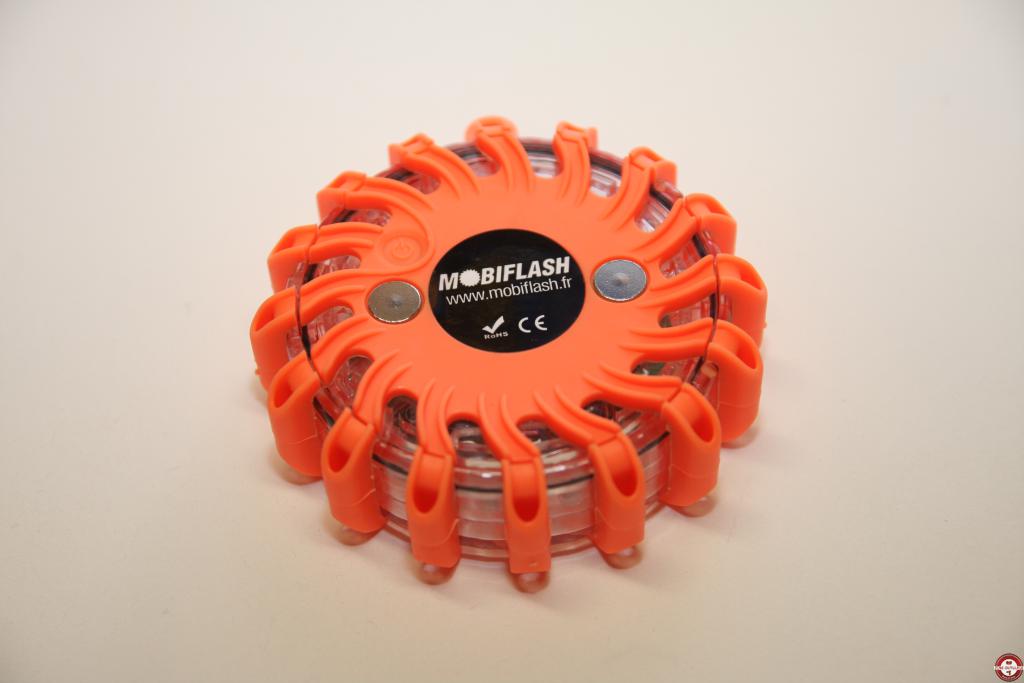 Gyrophare Mobiflash © Benjamin LEHARIVEL - Zone Outillage Gyrophare Mobiflash © Benjamin LEHARIVEL - Zone Outillage