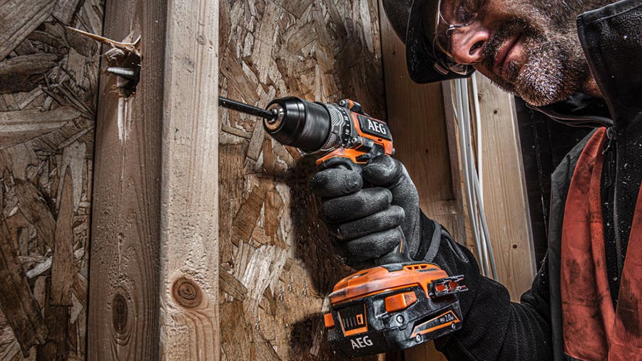 perceuse-visseuse BS18SBL-202C AEG SUBCOMPACT perceuse-visseuse BS18SBL-202C AEG SUBCOMPACT