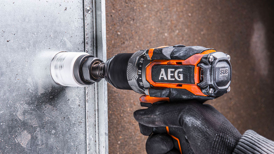 perceuse-visseuse BS18SBL-202C AEG SUBCOMPACT perceuse-visseuse BS18SBL-202C AEG SUBCOMPACT