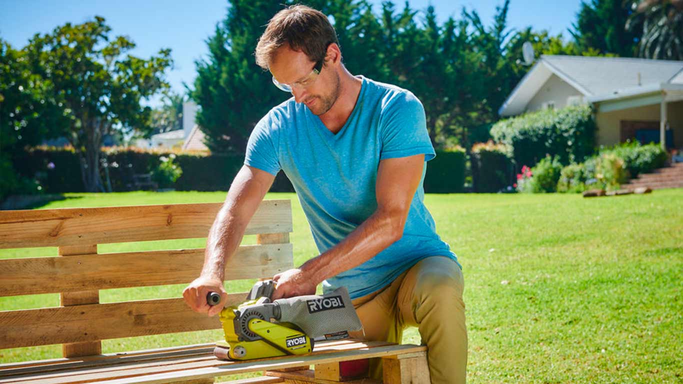 Ponceuse à bande Ryobi R18BS ONE + Ponceuse à bande Ryobi R18BS ONE +