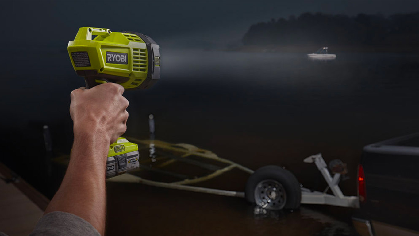 Projecteur LED ONE + Ryobi R18SPL Projecteur LED ONE + Ryobi R18SPL
