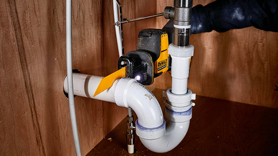 Scie sabre compacte 12 V DCS312 DEWALT Scie sabre compacte 12 V DCS312 DEWALT