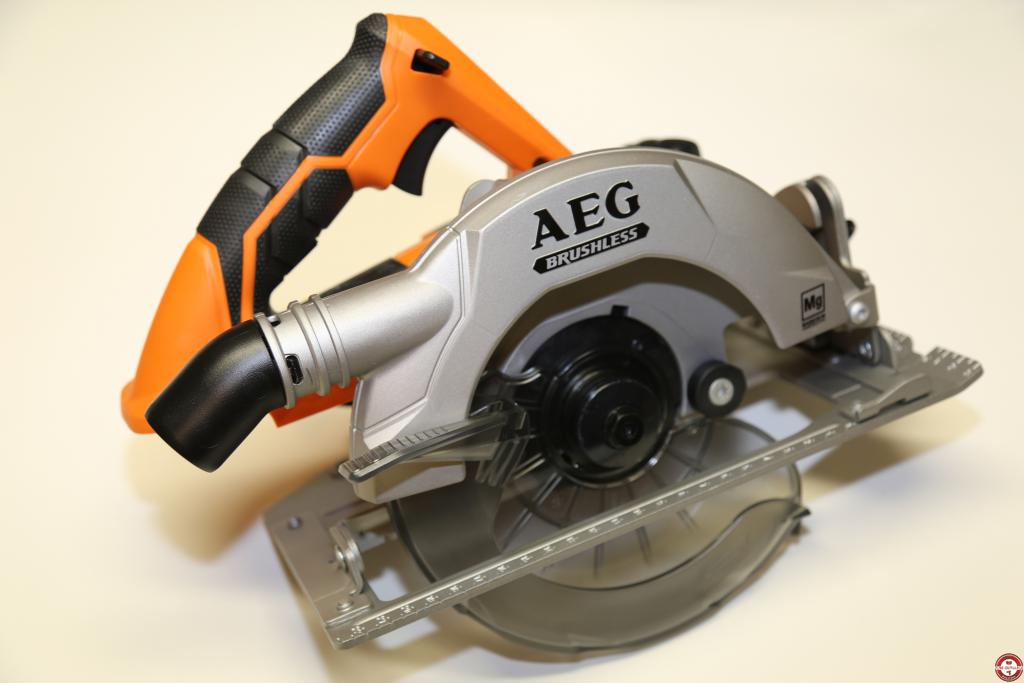 Scie circulaire AEG BKS18BL Brushless © Benjamin Leharivel - Zone Outillage Scie circulaire AEG BKS18BL Brushless © Benjamin Leharivel - Zone Outillage