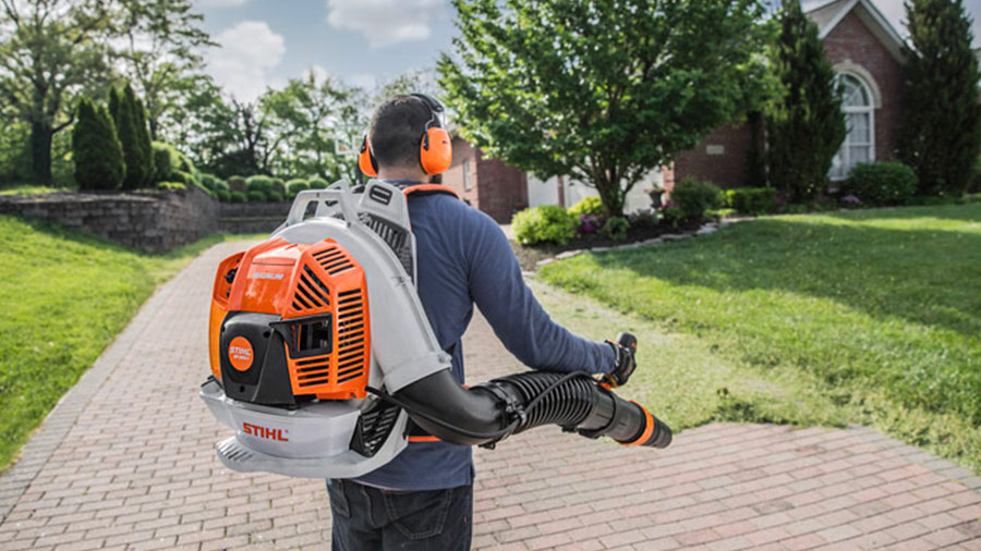 Comparatif des souffleurs à dos thermique STIHL Comparatif des souffleurs à dos thermique STIHL