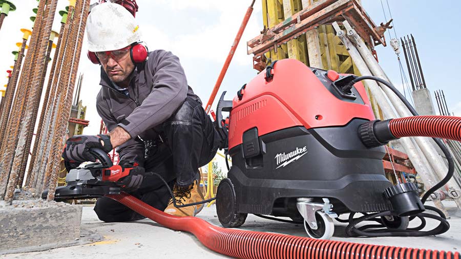 Test et avis des aspirateurs de chantier Milwaukee AS 30 LAC AS 30 MAC AS 42 MAC Test et avis des aspirateurs de chantier Milwaukee AS 30 LAC AS 30 MAC AS 42 MAC