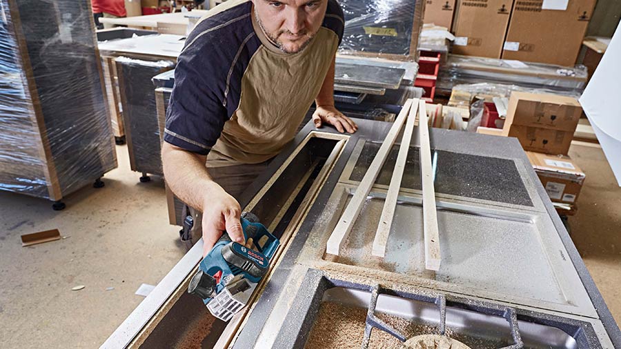 Test et avis du rabot sans fil Bosch GHO12V-20 Test et avis du rabot sans fil Bosch GHO12V-20