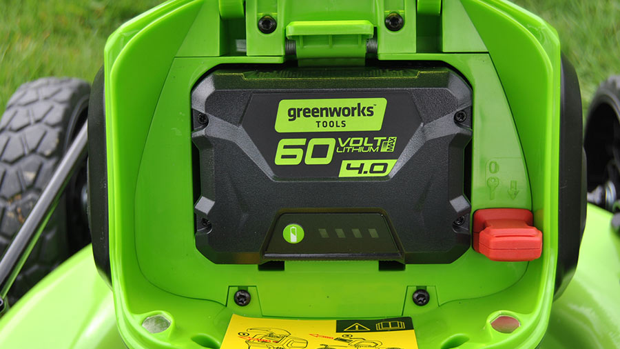 Test et avis de la tondeuse à gazon GD60LM51SP GREENWORKS 2502907 Test et avis de la tondeuse à gazon GD60LM51SP GREENWORKS 2502907