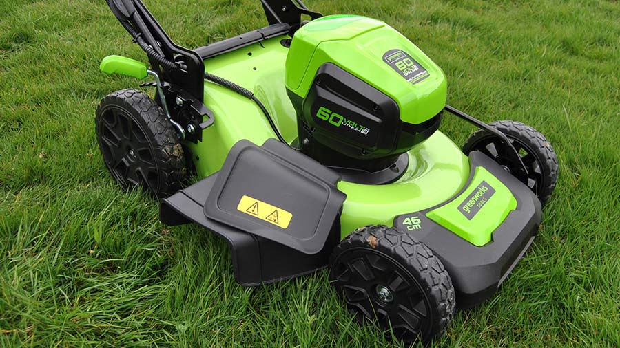 Test et avis de la tondeuse à gazon GD60LM51SP GREENWORKS 2502907 Test et avis de la tondeuse à gazon GD60LM51SP GREENWORKS 2502907