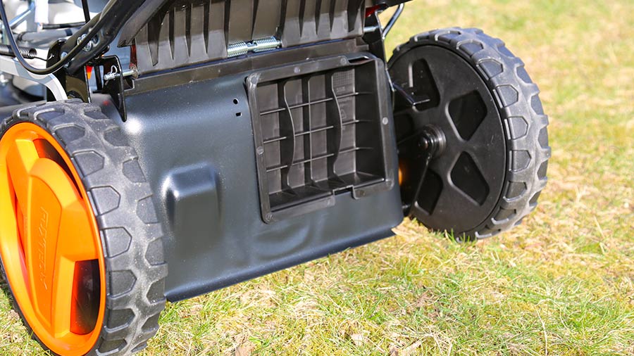 tondeuse thermique FUXTEC autotractée à démarrage électrique E-Start FX-RM5196eS avec zipgo tondeuse thermique FUXTEC autotractée à démarrage électrique E-Start FX-RM5196eS avec zipgo