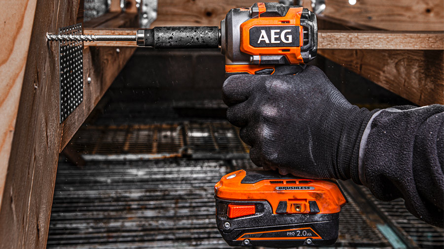 Visseuse à chocs Subcompact AEG BSS 18SBL Visseuse à chocs Subcompact AEG BSS 18SBL