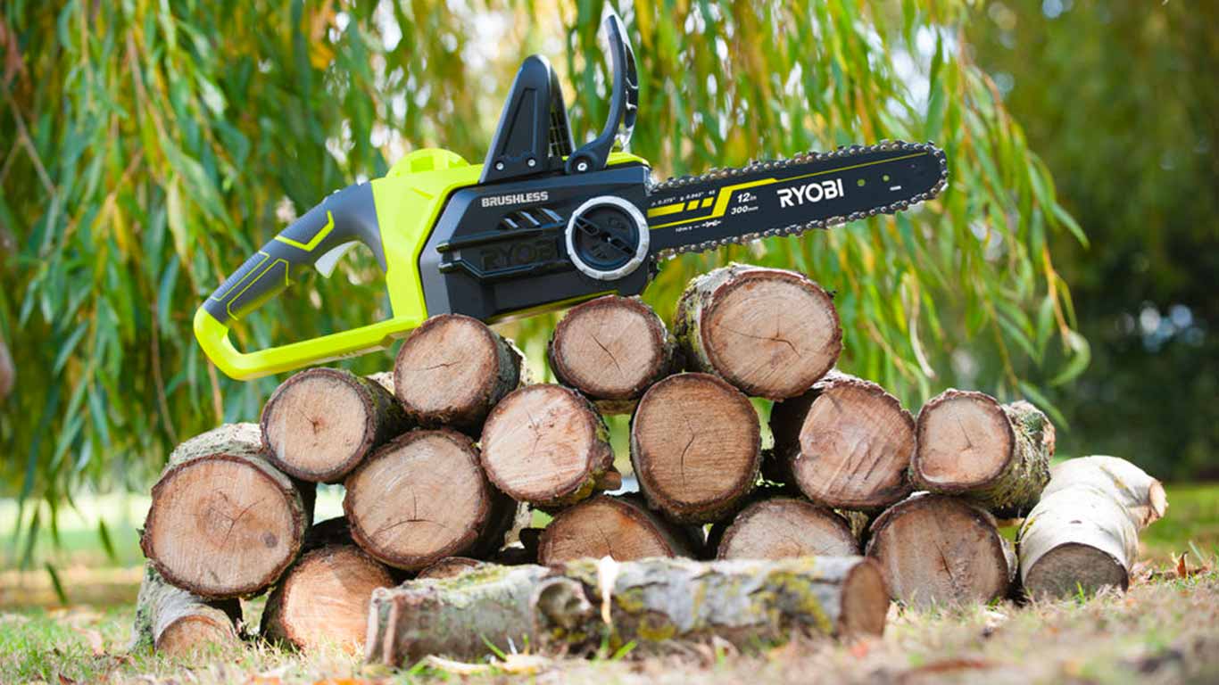 Tronçonneuse sur batterie RYOBI ONE+ OCS1830 Tronçonneuse sur batterie RYOBI ONE+ OCS1830